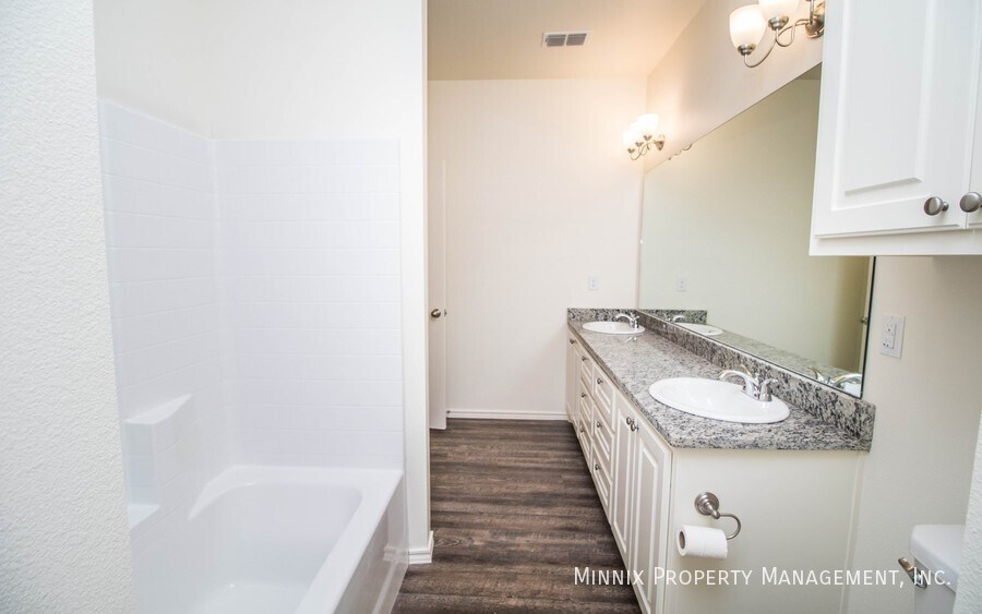 Building Photo - 6925 20th St