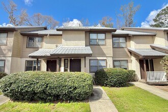 Building Photo - $500 RENT CREDIT | AVAILABLE NOW! | ONLY PAY ELECTRIC! | (Pets Considered)