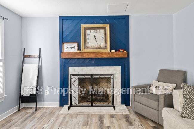 Building Photo - 12605 Jolly Pl