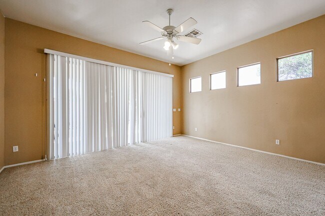 Building Photo - Charming 4BD, 2BA home in Chandler!