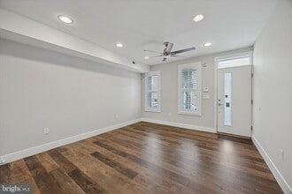 Building Photo - 2222 Wharton St