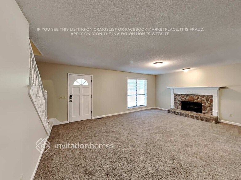 Building Photo - 6101 Crabapple Pl