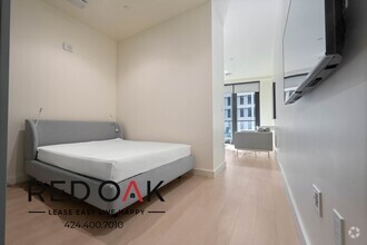 Building Photo - ~8 Weeks FREE~ Fully Furnished, Luxury Jr....