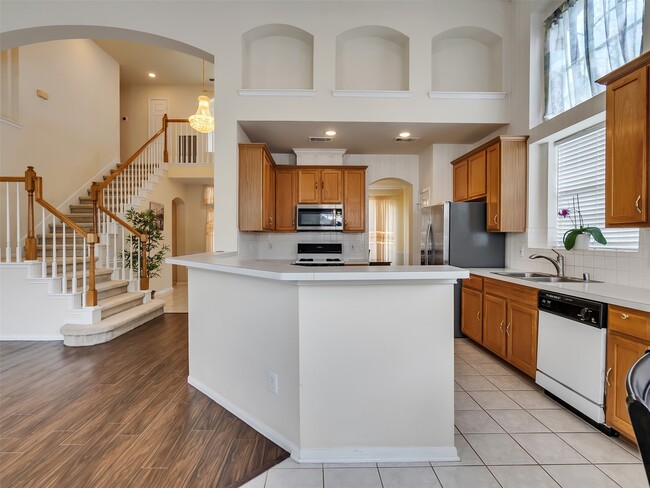 Building Photo - 13315 Georgetown Dr