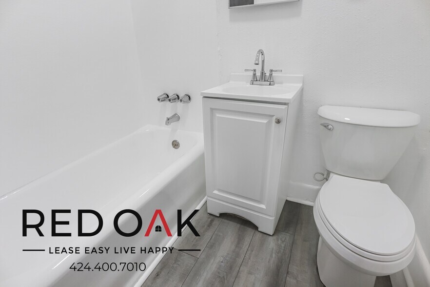 Building Photo - 687 Shatto Pl