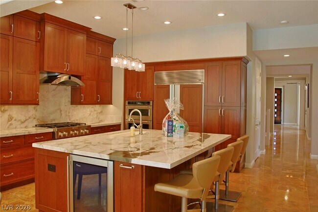 Building Photo - 12047 Oakland Hills Dr
