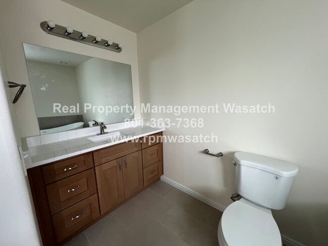 Building Photo - 13582 Cantania Way