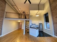 Building Photo - 338 Grove St