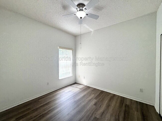 Building Photo - 5716 Port Concorde Ln