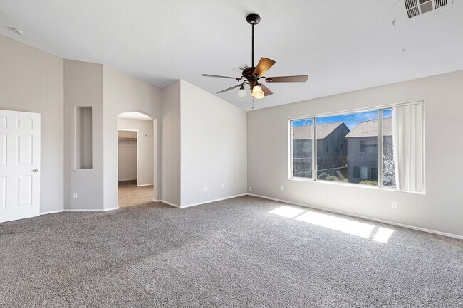 Building Photo - Large two story home in San Tan Heights!