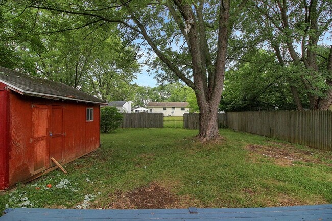 Building Photo - 2138 Sprucefield Dr