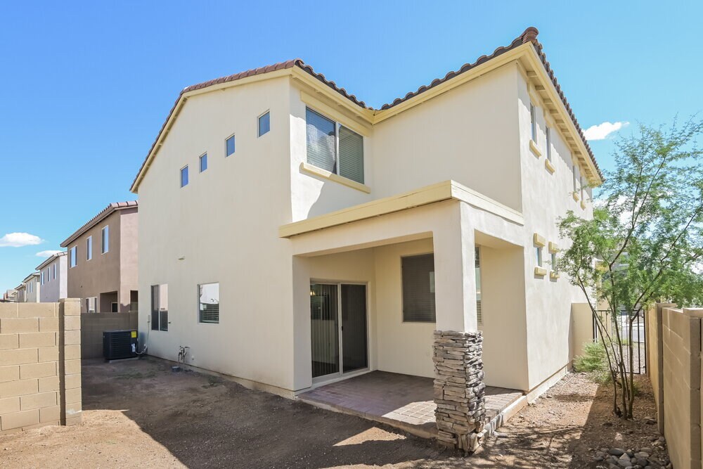 Building Photo - 134 W Camino Rancho Palomas