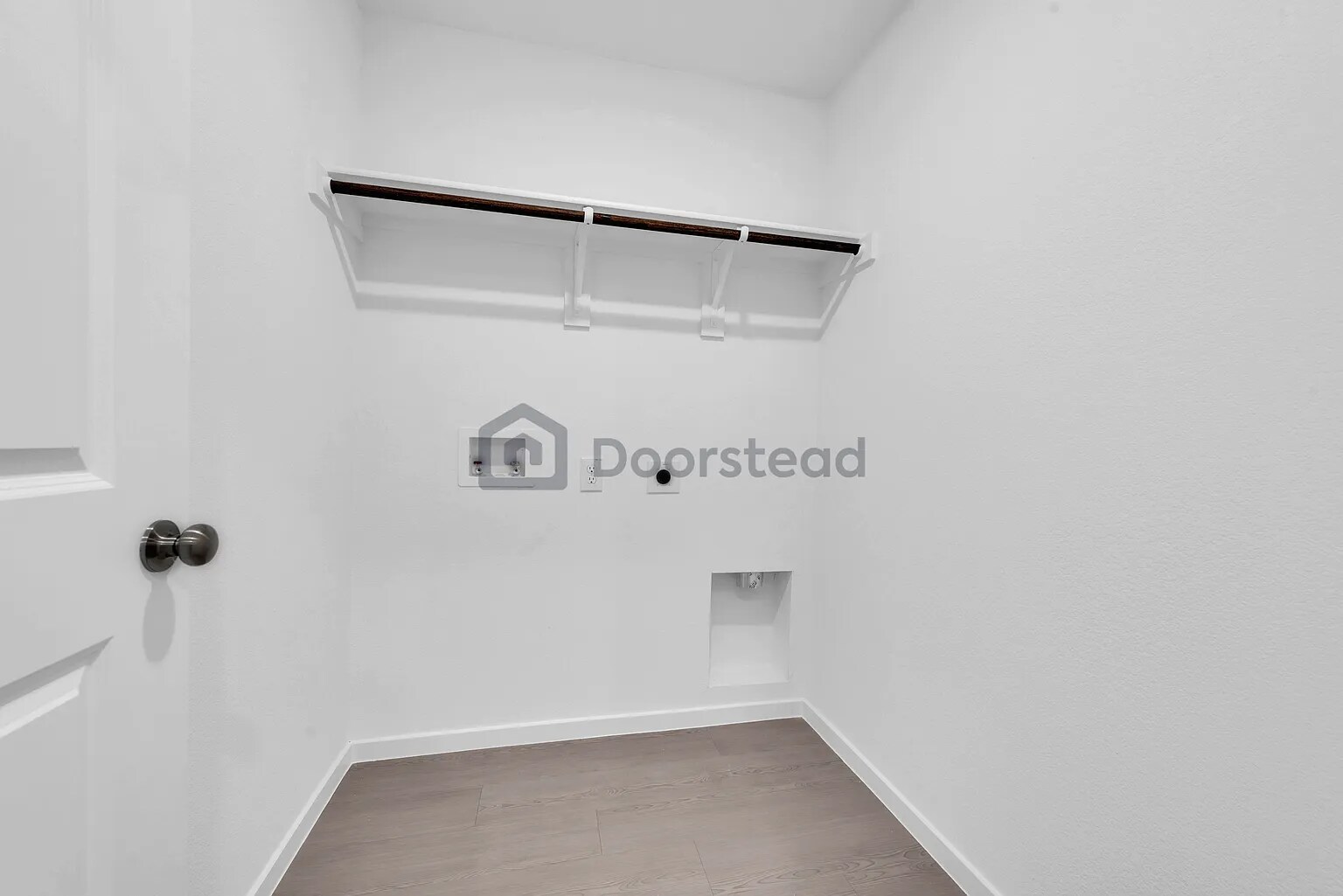 Building Photo - 3012 Yellow Pine Ave