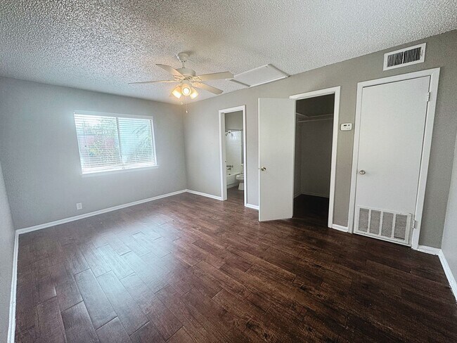 Building Photo - Brookview Duplexes "Where Peaceful Living ...