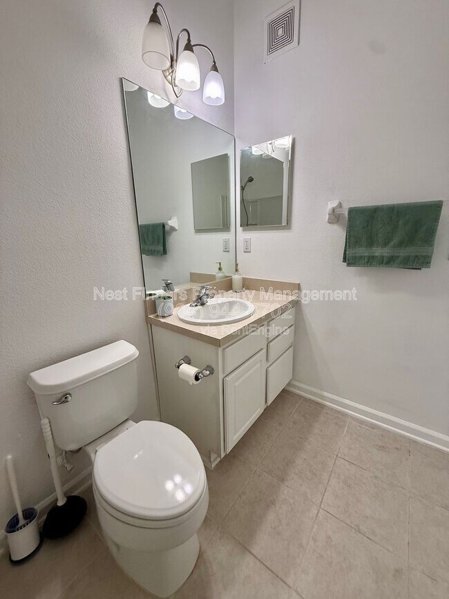 Building Photo - 11251 Campfield Dr