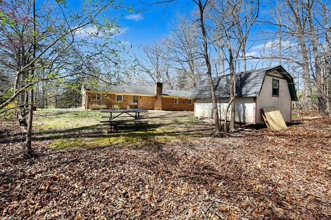 Building Photo - 755 Branch Water