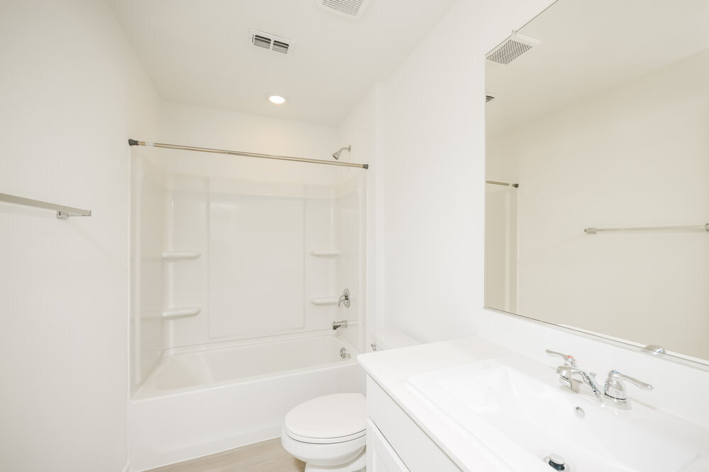 Building Photo - 1227 Maple St