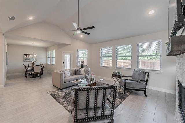 Building Photo - 101 Gardenia Dr