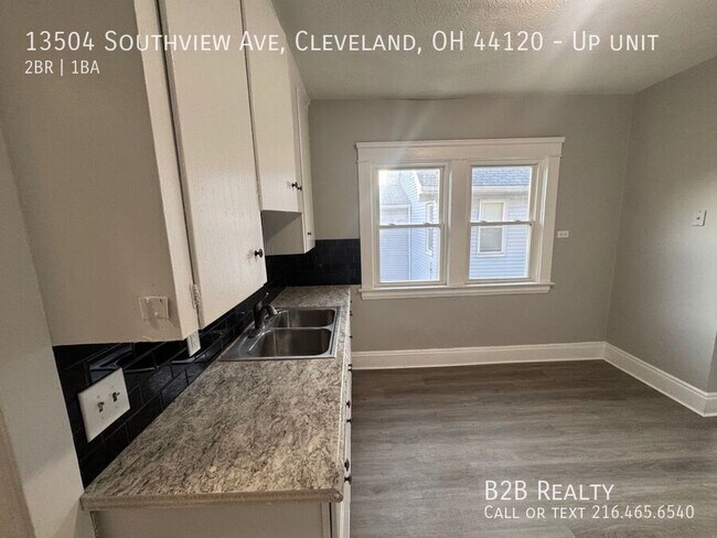 Building Photo - 13504 Southview Ave