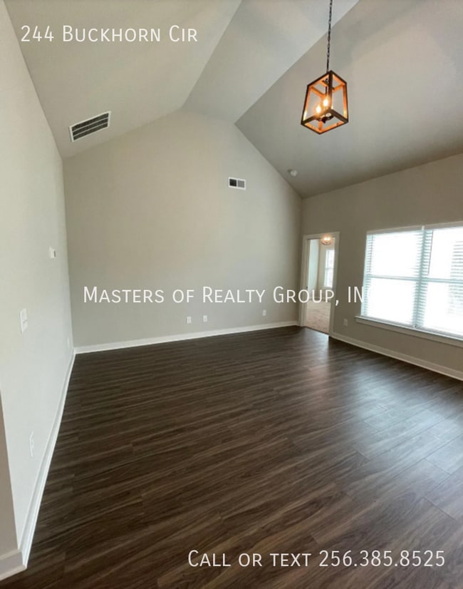 Building Photo - 244 Buckhorn Cir
