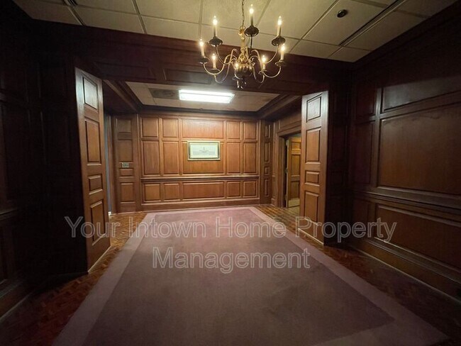 Building Photo - 20 Marietta St NW