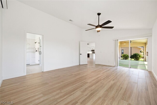 Building Photo - 12881 Kelly Bay Ct