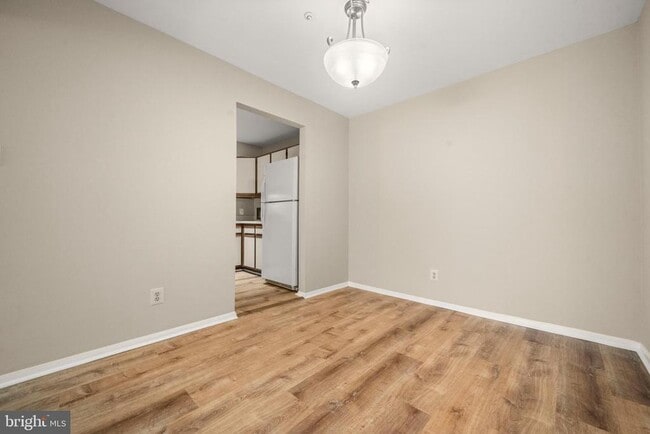 Building Photo - 7911 Badenloch Way