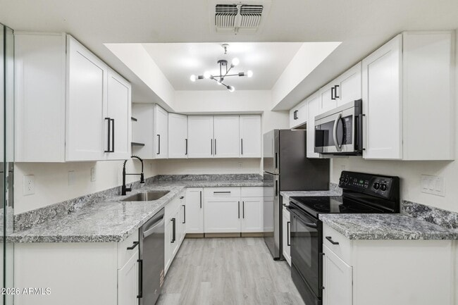 Building Photo - 4444 E Paradise Village Pkwy N