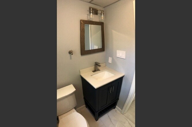 Building Photo - 425B Grafton St