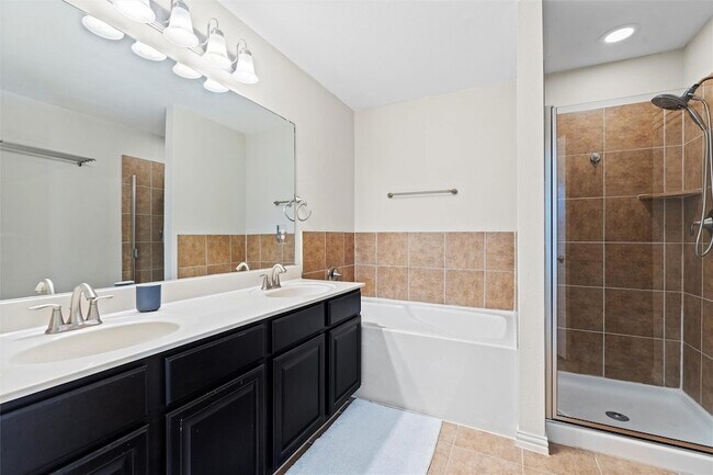 Building Photo - 6900 Carrington Ln
