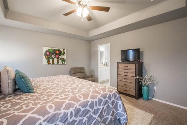 Building Photo - Wonderful and Spacious Rental Opportunity.