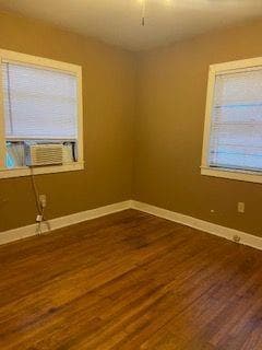 Building Photo - 218 Elm St