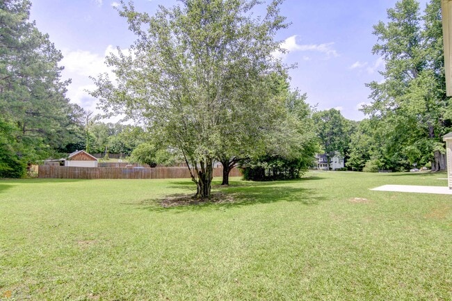 Building Photo - 180 Fairfield Cir