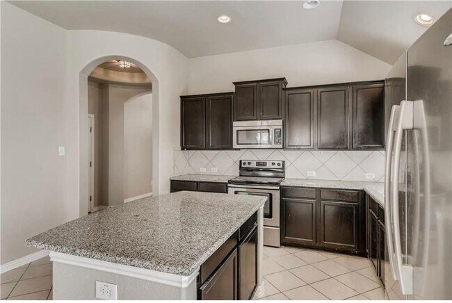 Building Photo - 108 Wallin Farms Dr