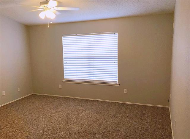 Building Photo - 1205 Meadowgate Dr