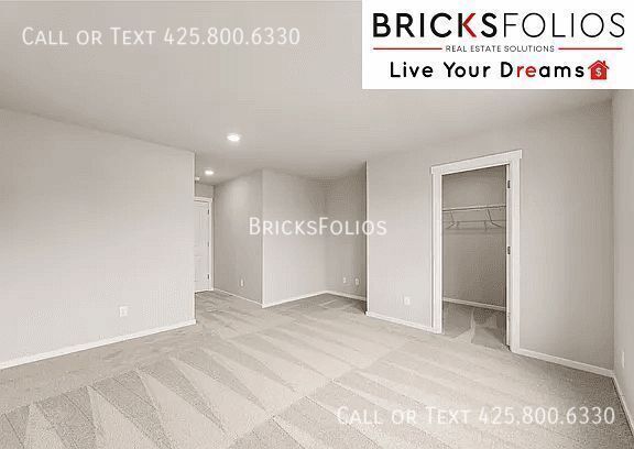 Building Photo - 14914 204th Ave E