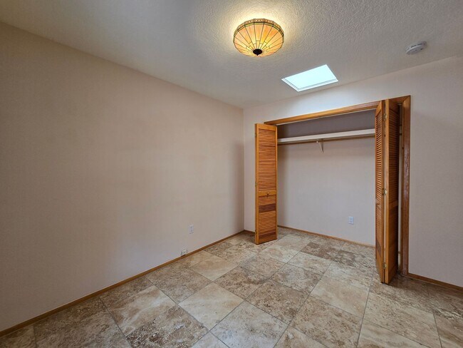 Building Photo - 2874 Plaza Amarilla