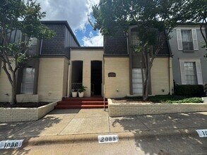 Building Photo - 15919 Stillwood St