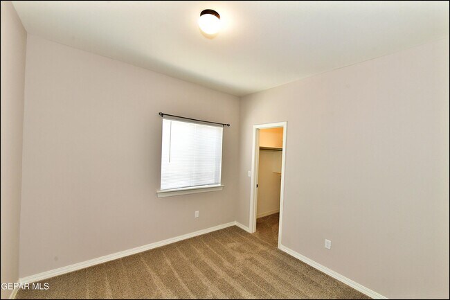 Building Photo - 14321 Bill Lazor Pkwy