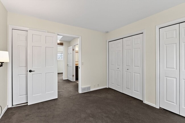 Building Photo - 770 Quince Cir