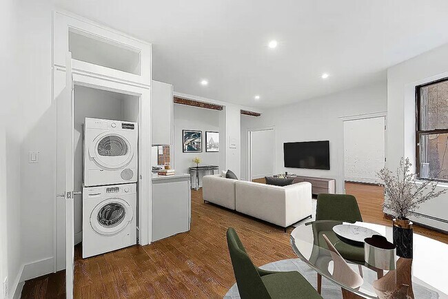 Building Photo - 198 Rivington Street