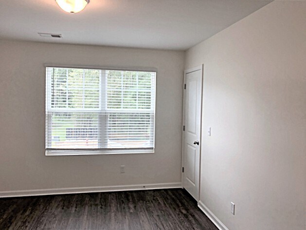 Building Photo - 198 Orion Way