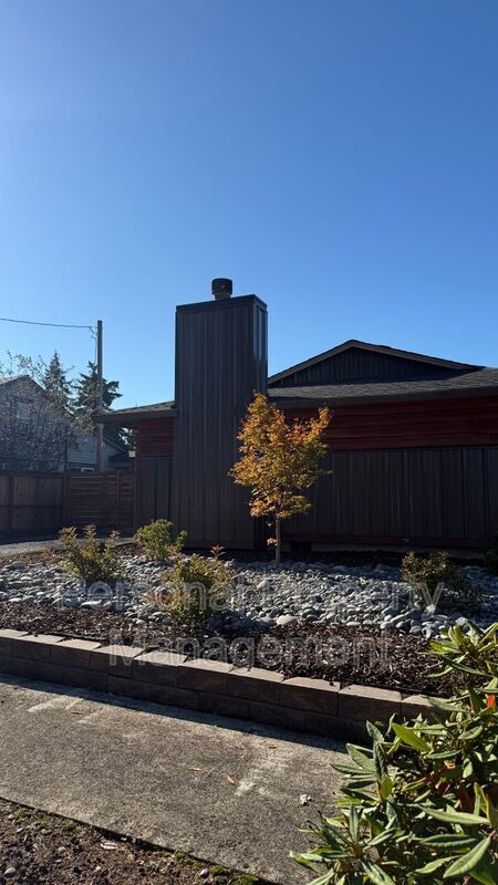 Building Photo - 3206 X St