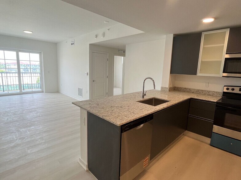 Building Photo - 5579 Millenia Park Blvd