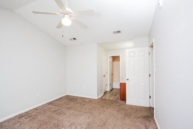 Building Photo - 1777 Mary Payton Cove