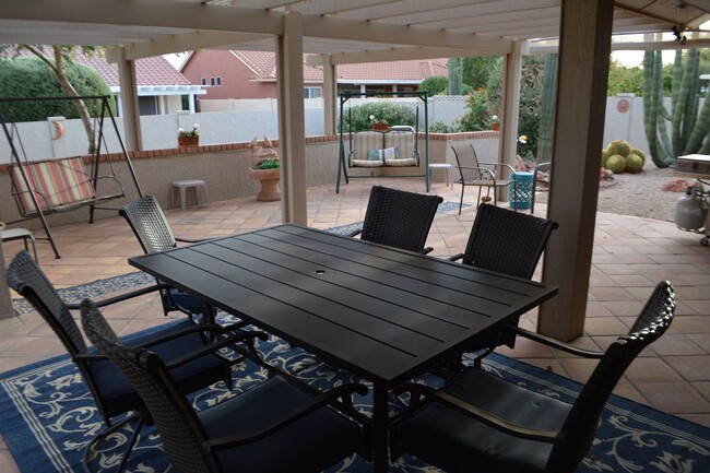 Building Photo - Furnished Rental, 55+, Move In Today!