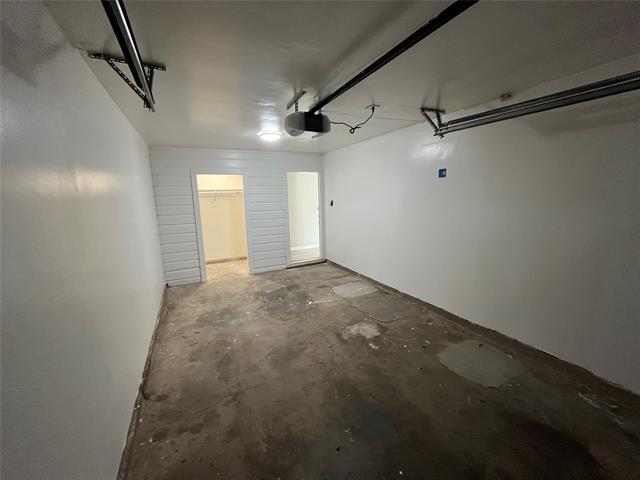 Building Photo - 4738 San Marcus Dr