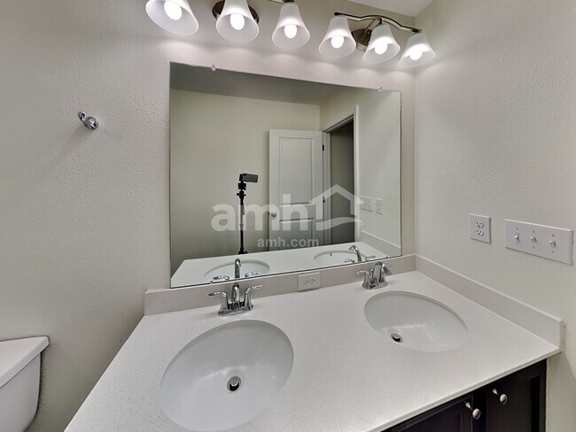 Building Photo - 22443 Bellini Cir