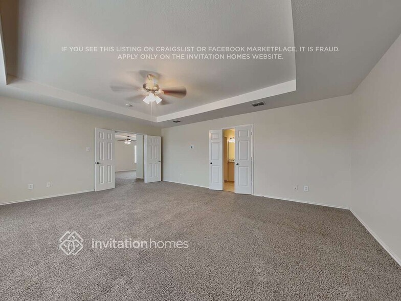 Building Photo - 12721 Shady Cedar Dr