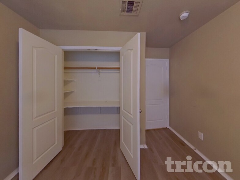 Building Photo - 4701 Cedar Springs Dr